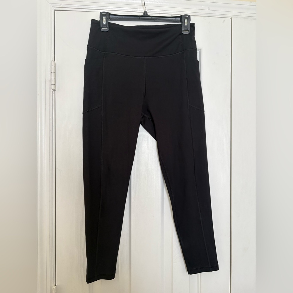 Used Victoria Secret black leggings size 12. Pilling between thighs.